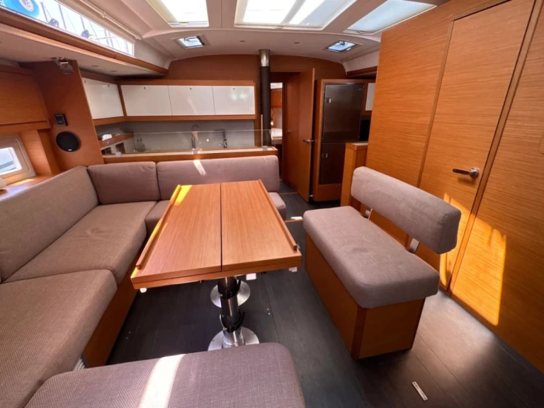 Wynajem łodzi Palermo tanio Dufour 530