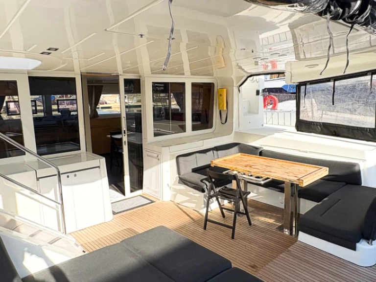 Wynajem łodzi Lagoon Lagoon 52 F w Pirovac na SamBoat 