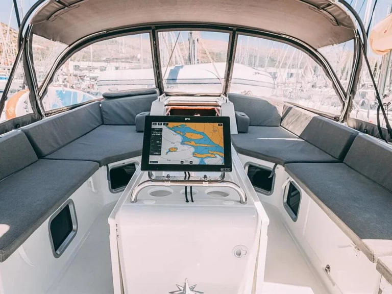 Wynajmij Żaglowiec z lub bez skippera Jeanneau w Le Marin