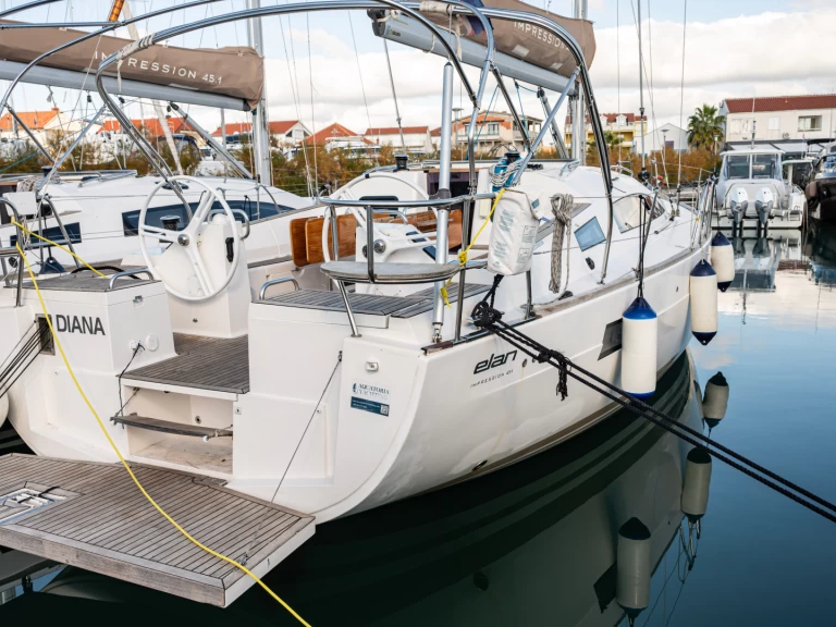 Wynajem w Pirovac- Elan Impression 45.1 na SamBoat
