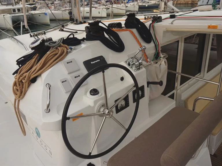 Wynajem łodzi Lagoon Lagoon 400 S2[G] w Gouvia na SamBoat 