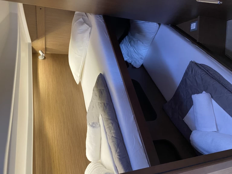 Wynajem łodzi Bénéteau Oceanis 40.1[G] w Alimos na SamBoat 