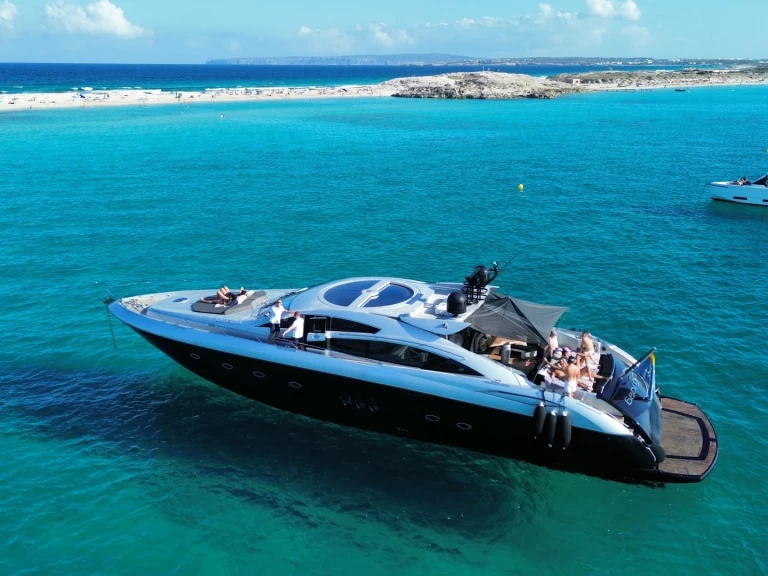 Wynajem łodzi Ibiza Town tanio Predator 82