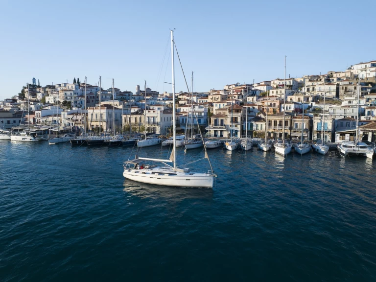 Wynajem Żaglowiec w Alimos - Bavaria Cruiser 51