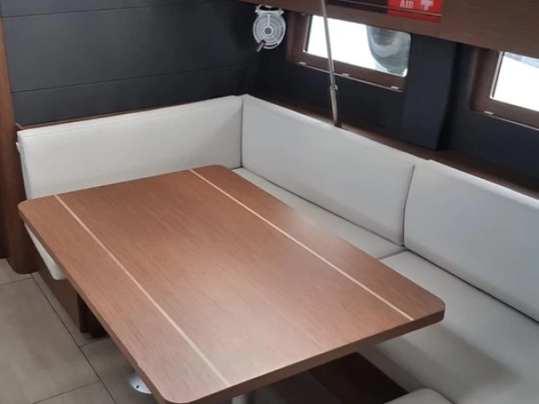 Wynajem łodzi Mykonos (wyspa) tanio Oceanis 51.1