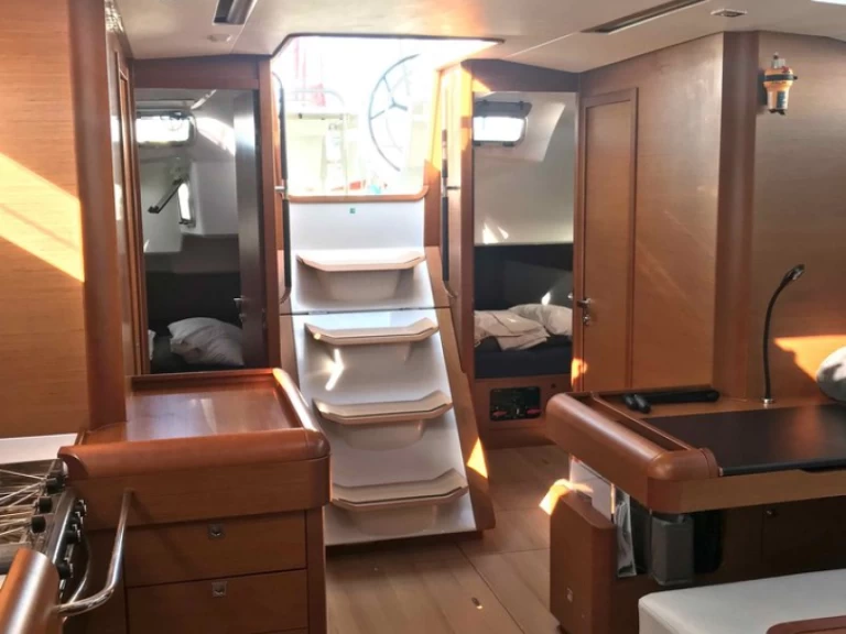 Wynajem łodzi Mykonos (wyspa) tanio Sun Odyssey 519