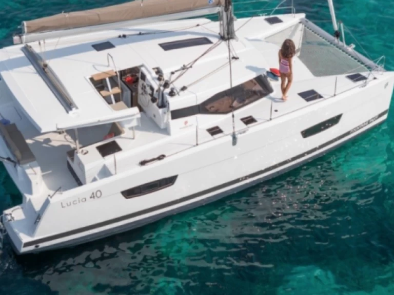 Wynajem łodzi Fountaine Pajot Lucia 40 w Roses na SamBoat 