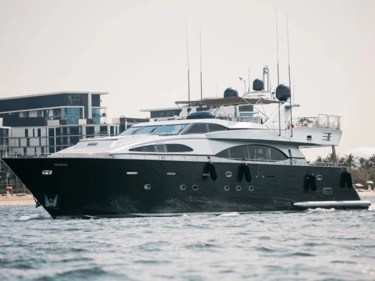Wynajmij Azimut Azimut 100  w Dubai Marina