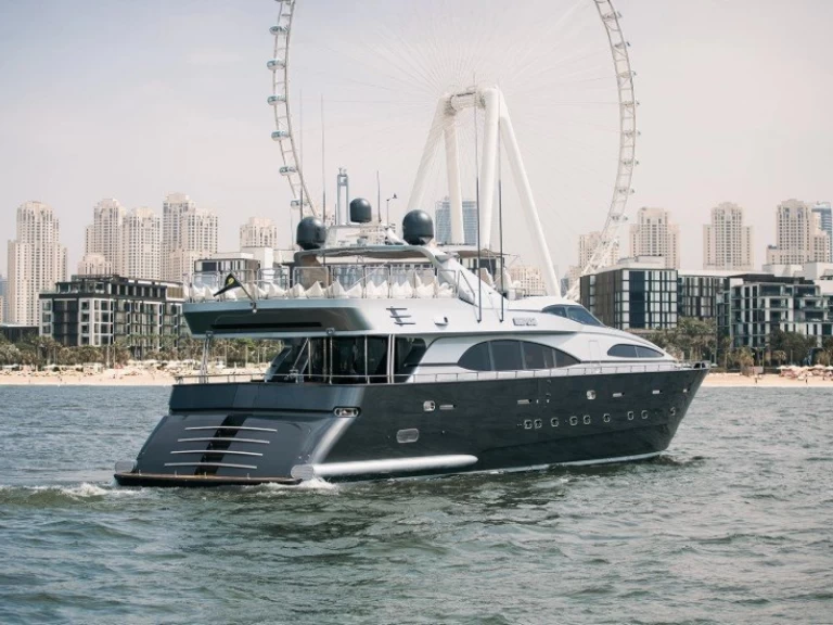 Wynajem Luksusowy jacht w Dubai Marina - Azimut Azimut 100 