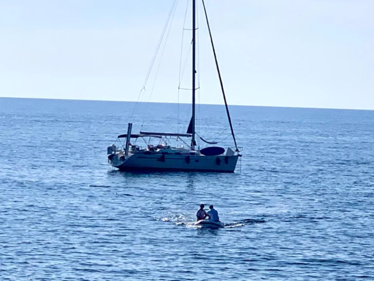 Bavaria Bavaria 42 Cruiser między profesjonalistami a osobami prywatnymi w San Lorenzo al Mare