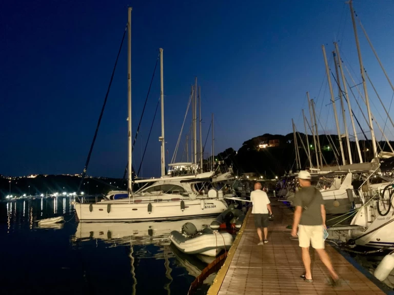 Wynajem w San Lorenzo al Mare- Bavaria Bavaria 42 Cruiser na SamBoat