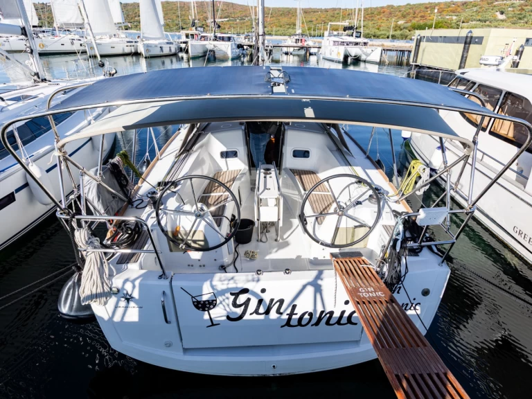Wynajem w Punat- Jeanneau Sun Odyssey 349 na SamBoat