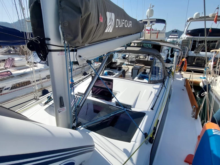 Wynajmij Dufour Dufour 41 w Goecek