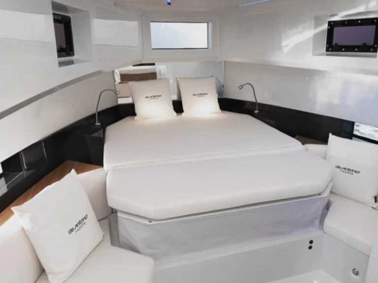 Wynajmij Motorówka z lub bez skippera De Antonio w Donji Seget