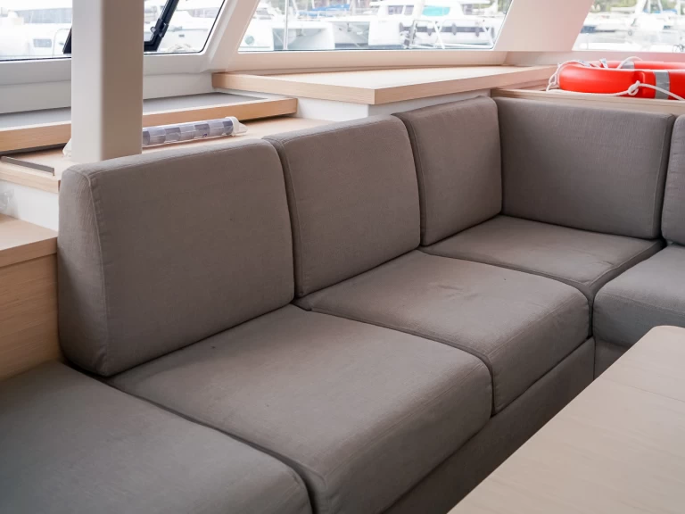 Katamaran do wynajmu w Furnari w najlepszej cenie