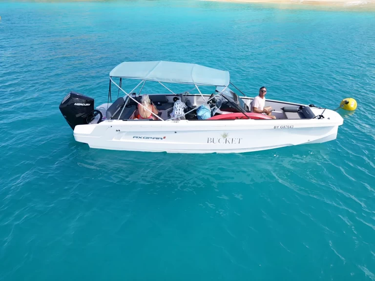 Wynajmij Motorówka z lub bez skippera Axopar w Gustavia