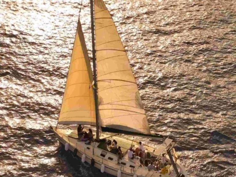 Wynajmij Bénéteau First 45 F5 - 4 cab. w Rhodes (City)