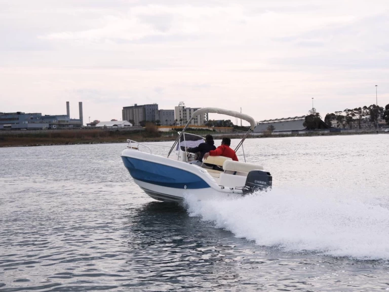 Wynajem łodzi Sirmione tanio Marine 18