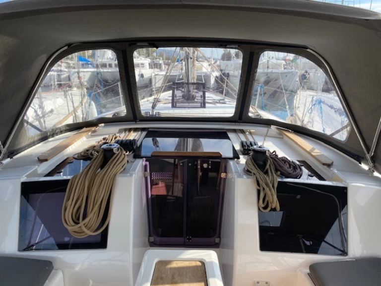 Żaglowiec do wynajmu w Gouvia w najlepszej cenie