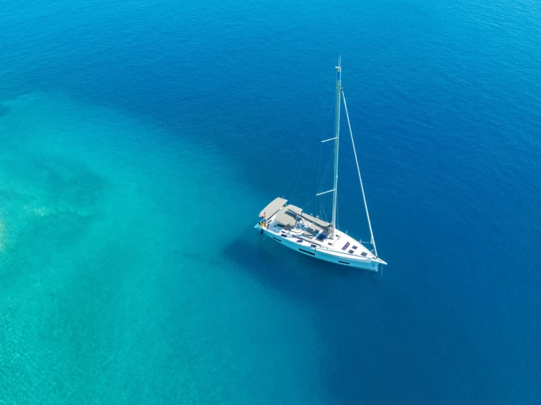 Wynajem Żaglowiec Dufour z patentem 