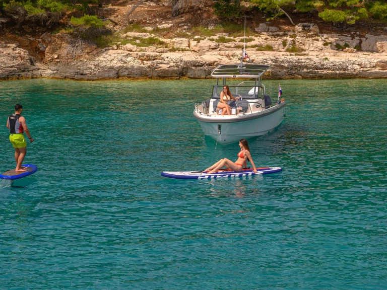 Wynajmij  Nimbus T9 w Trogir