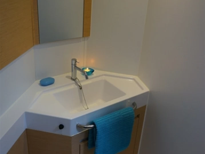 Wynajem Żaglowiec Elan z patentem 