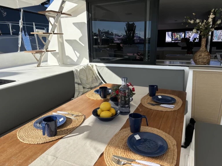 Wynajem łodzi Dufour Dufour Catamarans 48 Sail w Ibiza na SamBoat 