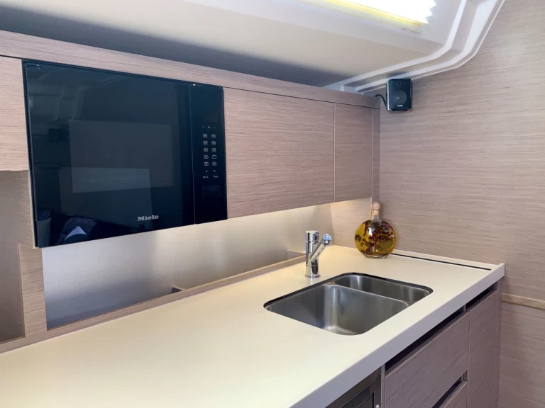 Hanse Hanse 508 między profesjonalistami a osobami prywatnymi w Zakynthos