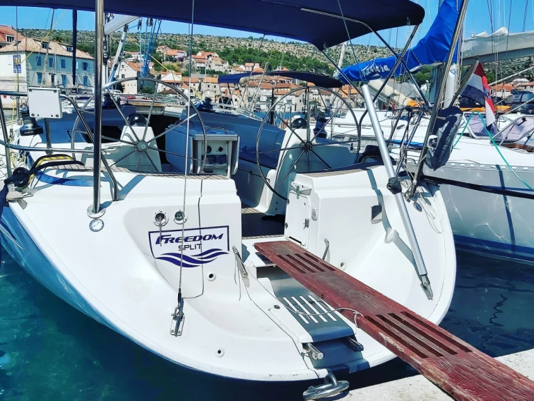 Wynajmij Bavaria Bavaria 44 w Split