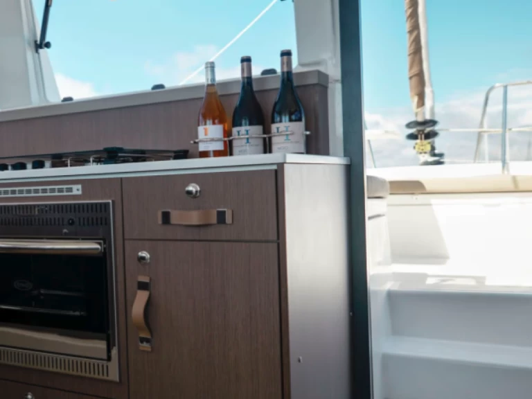 Katamaran do wynajmu w Ajaccio w najlepszej cenie