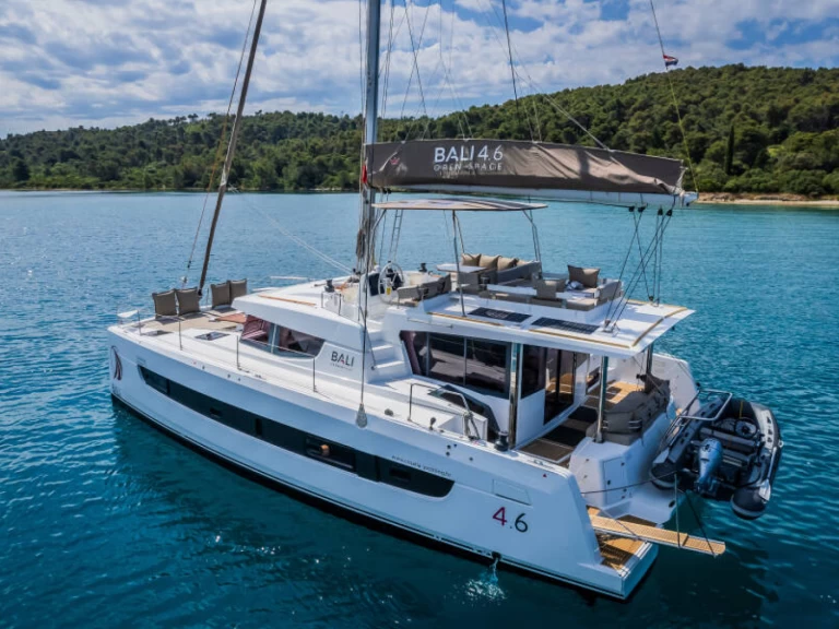 Wynajem łodzi Bali Bali 4.6 w Hyeres na SamBoat 