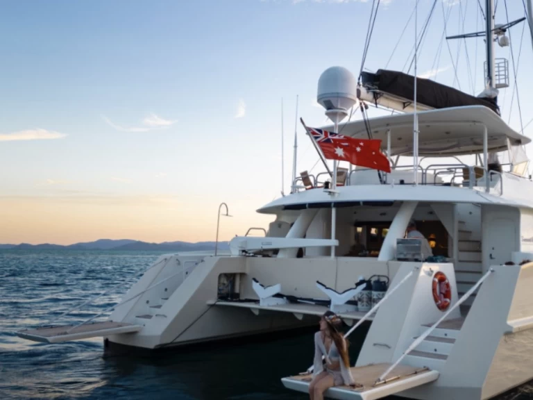 Wynajmij suncost Custom Expedition Yacht w Airlie Beach