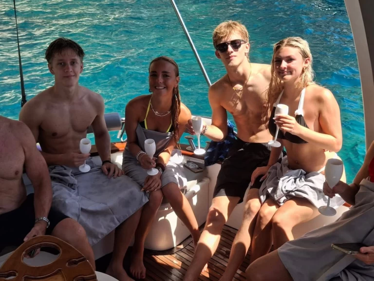 Wynajem łodzi Tirrenia Viveur 28 w Sorrento na SamBoat 