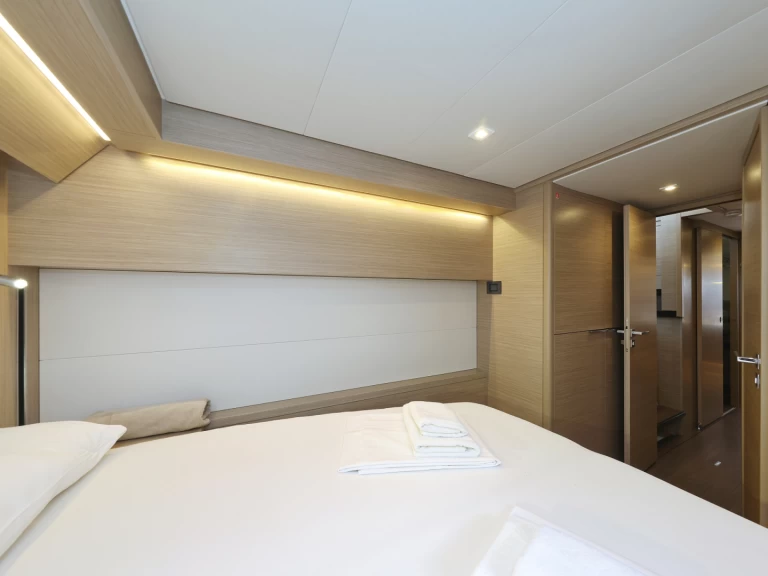 Katamaran do wynajmu w Sukosan w najlepszej cenie