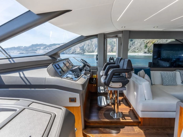 Wynajmij Motorówka z lub bez skippera Sunseeker w Hiszpania