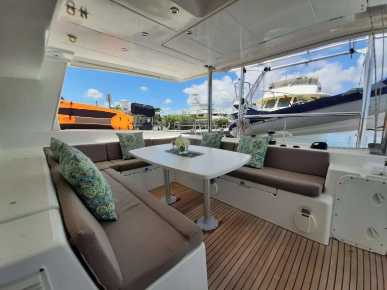 Wynajem Katamaran w Belize City - Lagoon Sand Star