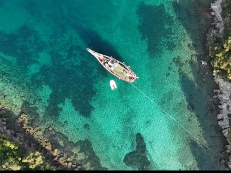 Żaglowiec do wynajmu w Paxós w najlepszej cenie