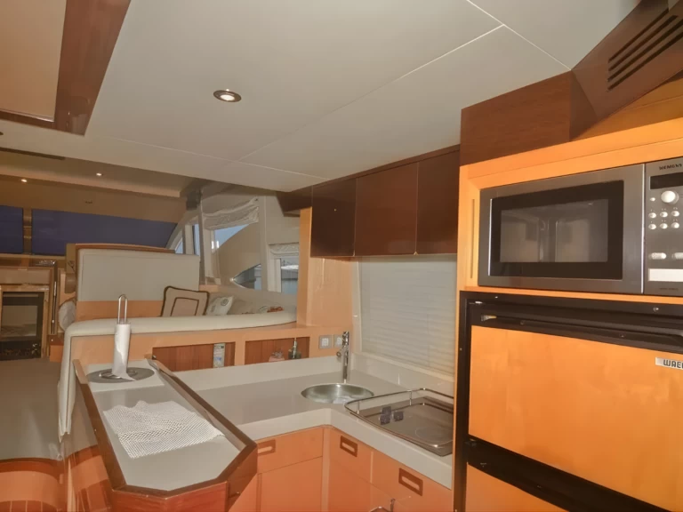 Wynajmij Luksusowy jacht z lub bez skippera Custom Made w La Romana