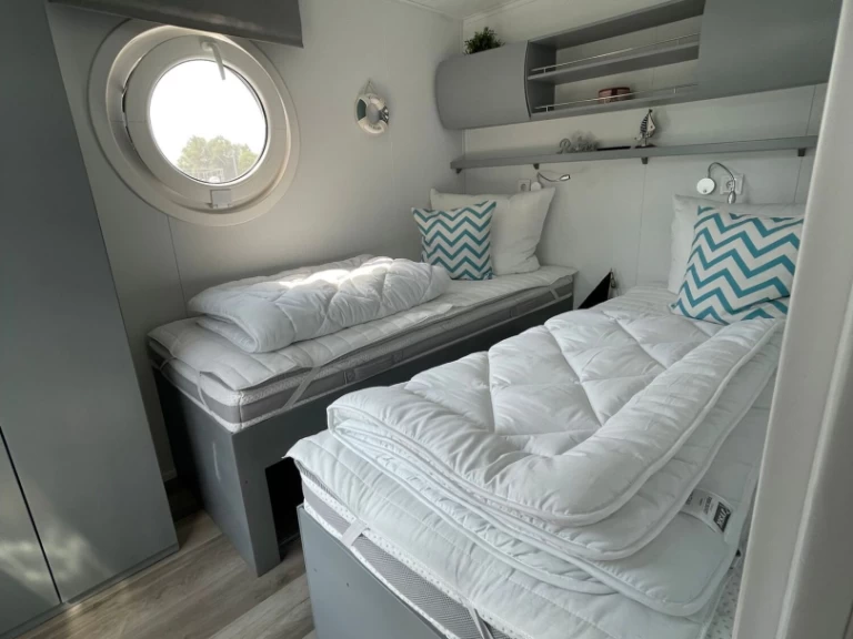 Wynajem Barka D13 z patentem 