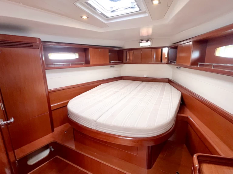 Wynajem łodzi Bénéteau Oceanis 50 w Ajaccio na SamBoat 