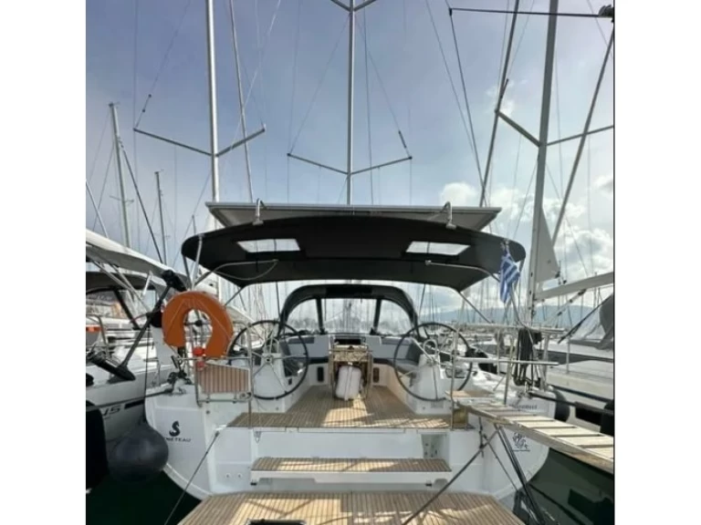 Wynajmij Bénéteau Oceanis 40.1 w Alimos