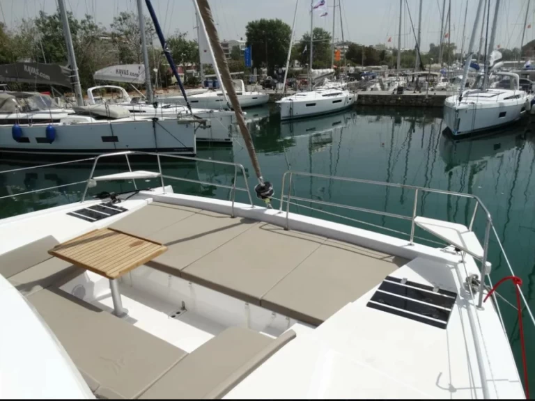 Bali Bali 4.1 między profesjonalistami a osobami prywatnymi w Lefkáda