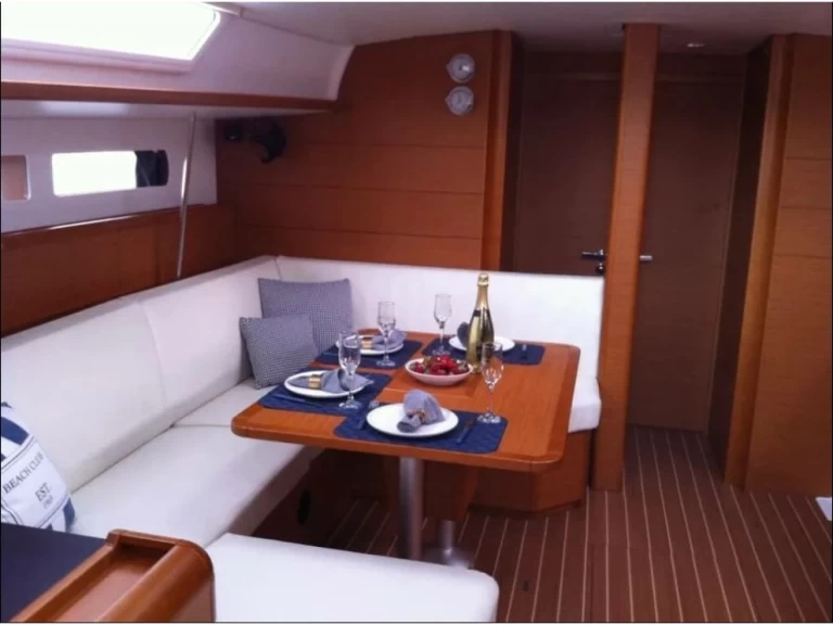 Wynajem łodzi Jeanneau Sun Odyssey 469 w Alimos na SamBoat 