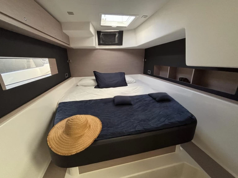 Dufour Dufour Catamarans 48 Sail między profesjonalistami a osobami prywatnymi w Sant Antoni de Portmany