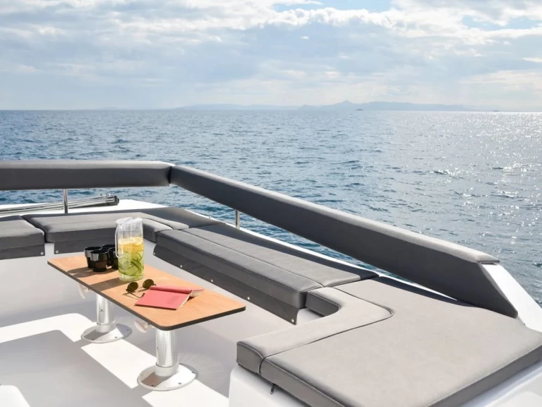 Wynajmij Dufour Dufour Catamarans 48 Sail w Sant Antoni de Portmany