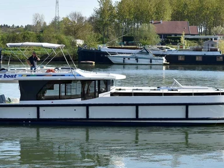 Wynajem łodzi Premier Horizon 5 w Fontenoy-le-Château na SamBoat 