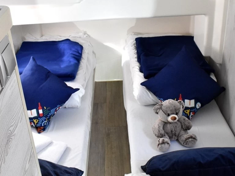 Wynajmij Barka z lub bez skippera Premier w Portiragnes