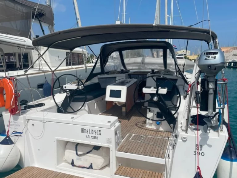 Wynajem Żaglowiec w Lefkáda - Dufour Dufour 390