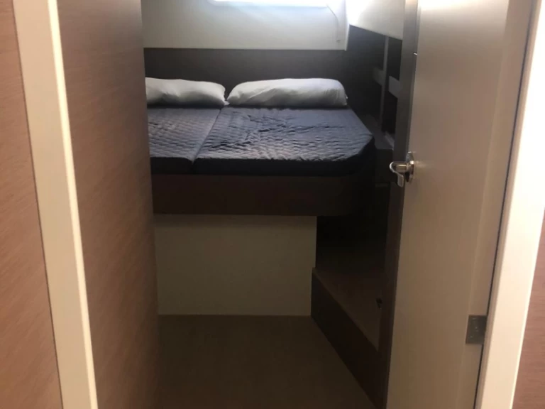 Wynajem łodzi Le Marin tanio Bali 4.6