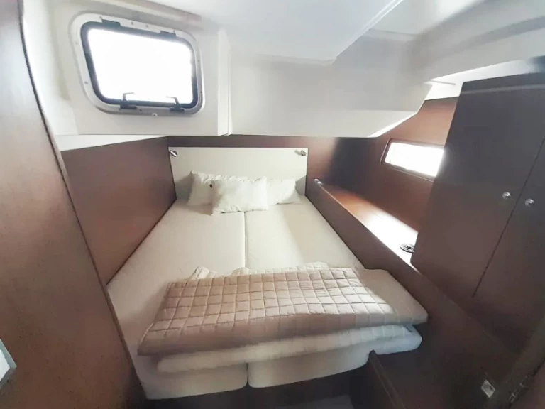 Wynajem łodzi Alimos tanio Oceanis 51.1